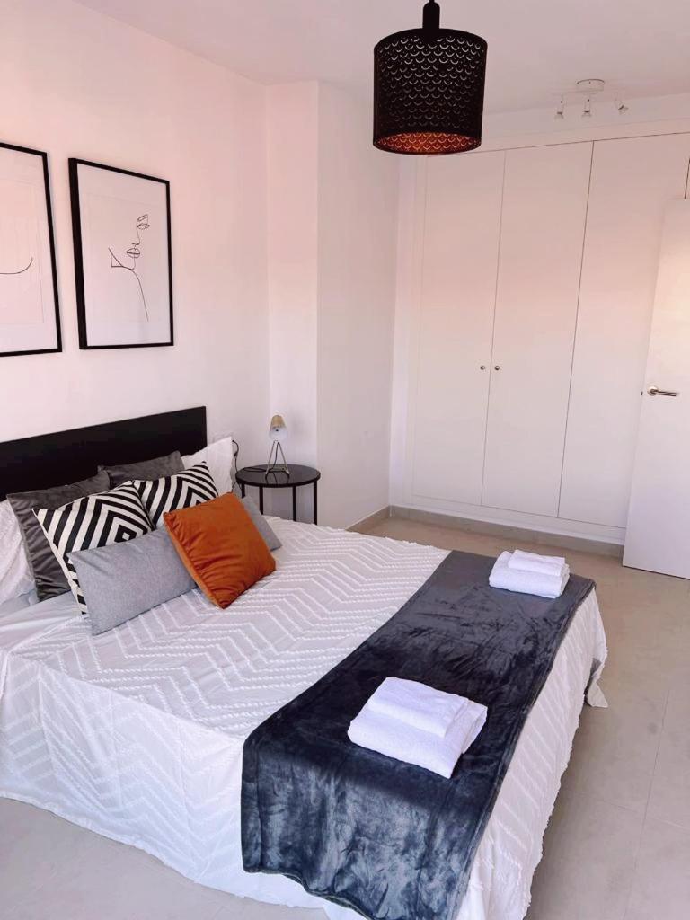 Apartamento Paz Con Terraza Y Vistas Al Mar Oliva Exterior photo
